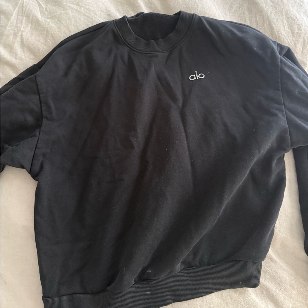 ALO Yoga Black Crewneck Sweatshirt with Small Logo